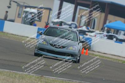 media/Dec-19-2025-Lucky Dog Racing (Fri) [[3b7b1b5fc8]]/Intermediate Low/Session 2 Turn 1/